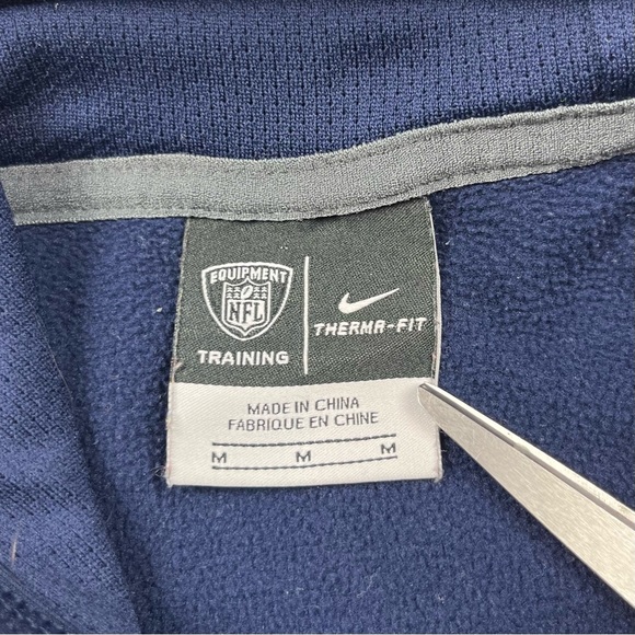 Nike Dallas Cowboys Mens Hoodie Sweatshirt Sz Medium Therma Fit Training A7 - Picture 3 of 7